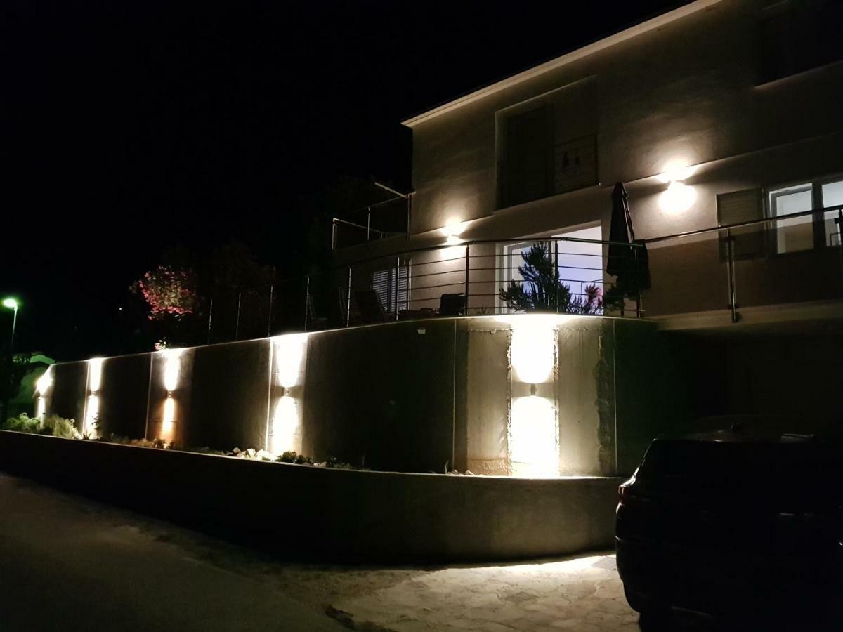 Luxury Apartment Korcula - Villa Sunny Days Екстериор снимка