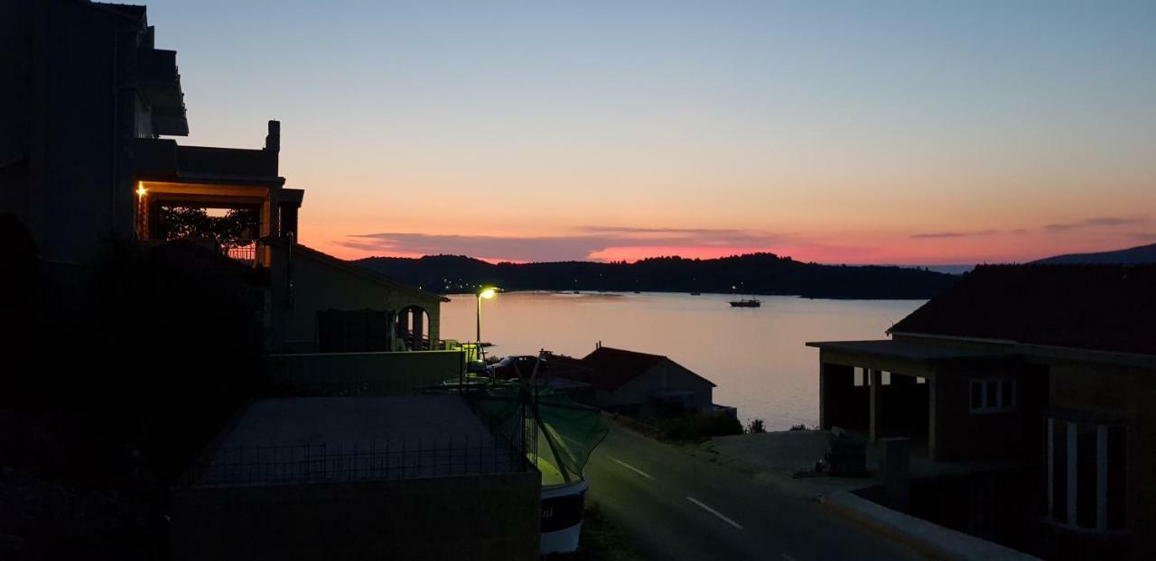 Luxury Apartment Korcula - Villa Sunny Days Екстериор снимка